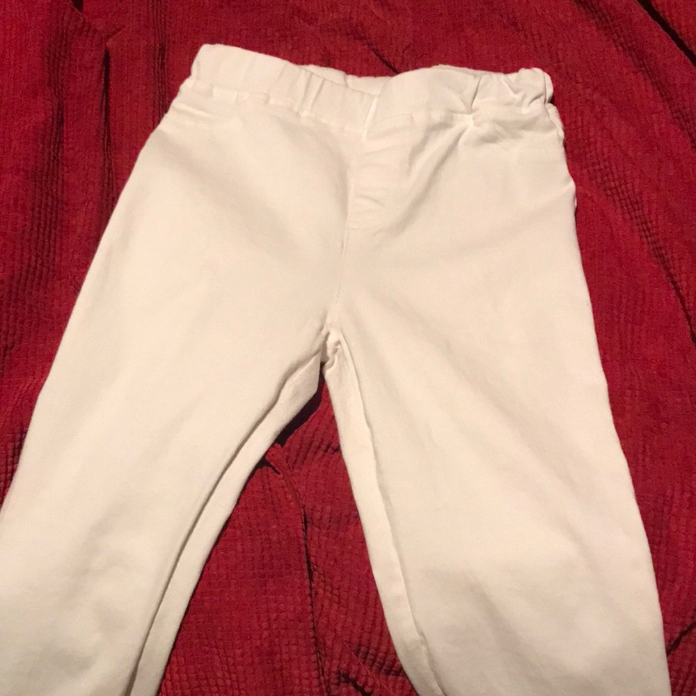 White stretchy pants